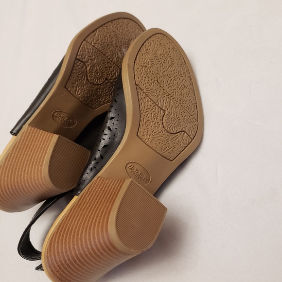 Dr. Scholl's Chunky Heel Sandals - Picture 7 of 11